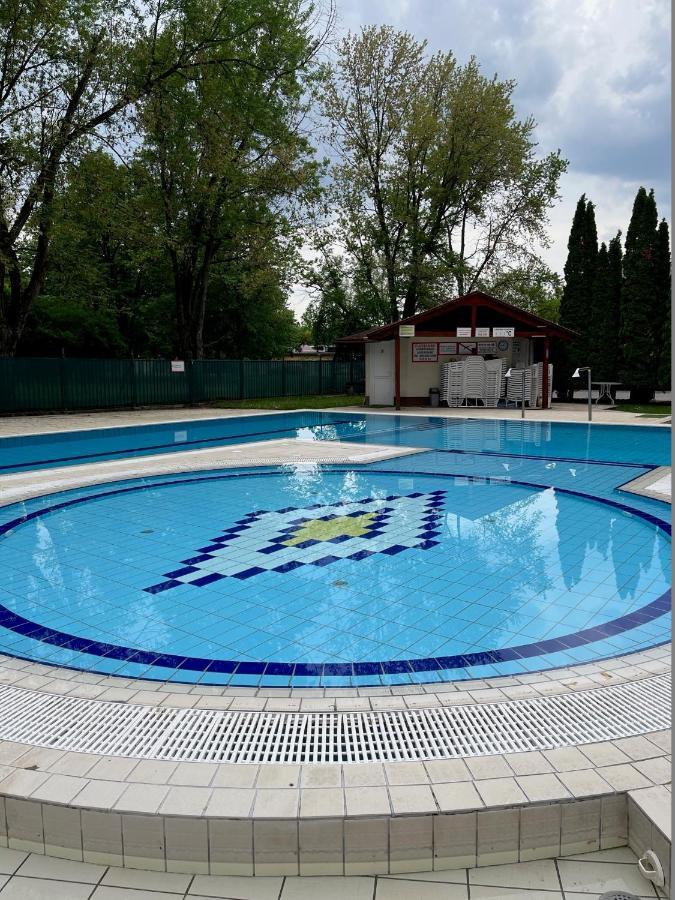 Brookforest Apartman Hajdúszoboszló Dış mekan fotoğraf